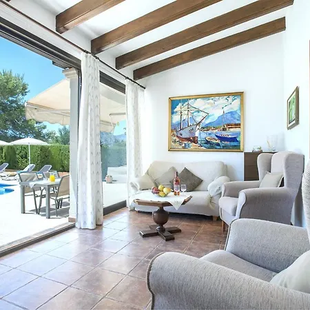 Owl Marvil - Exclusive Holidays Villa