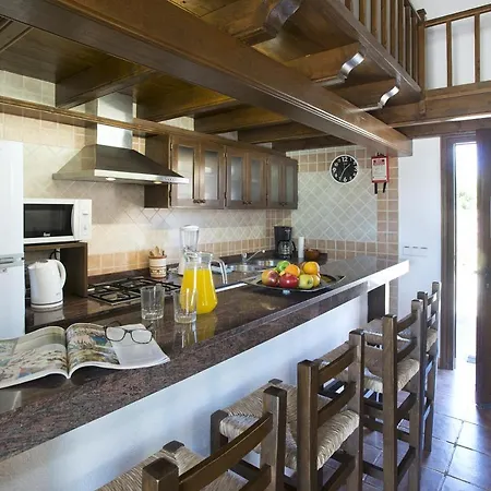 Owl Marvil - Exclusive Holidays Pollenca