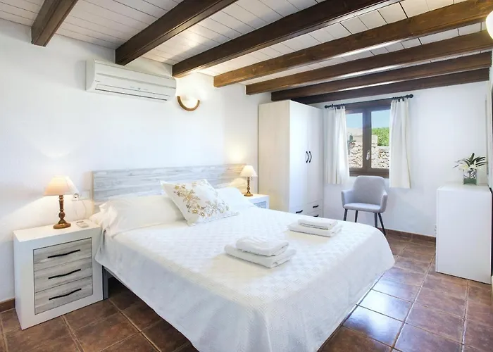 Owl Marvil - Exclusive Holidays Willa Pollensa