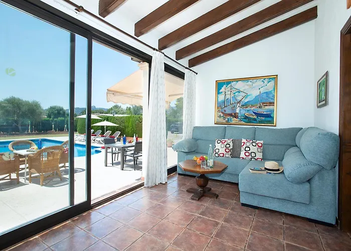 Owl Marvil - Exclusive Holidays Willa Pollensa